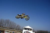 smets volo airoh.jpg (36,076 bytes)
